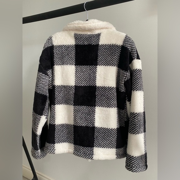 Black and White Gingham Teddy Jacket - Picture 2 of 3